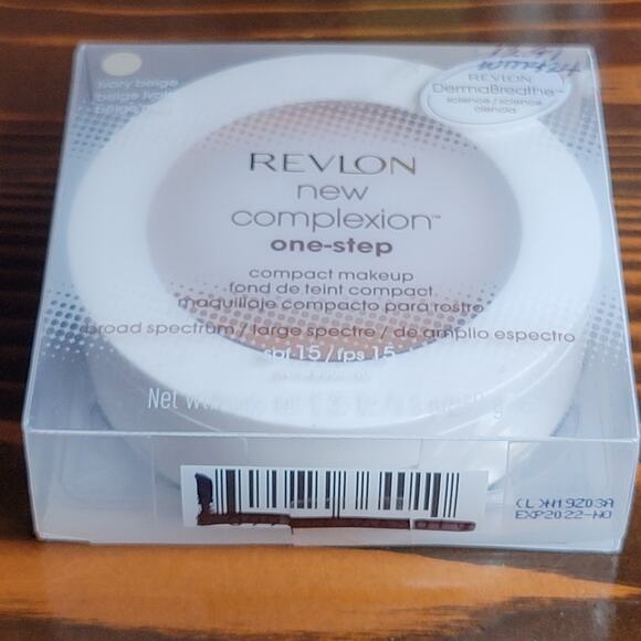 REVLON New Complexion One-Step Compact Makeup SPF 15 IVORY BEIGE 01✨️NEW✨️ - Picture 7 of 10
